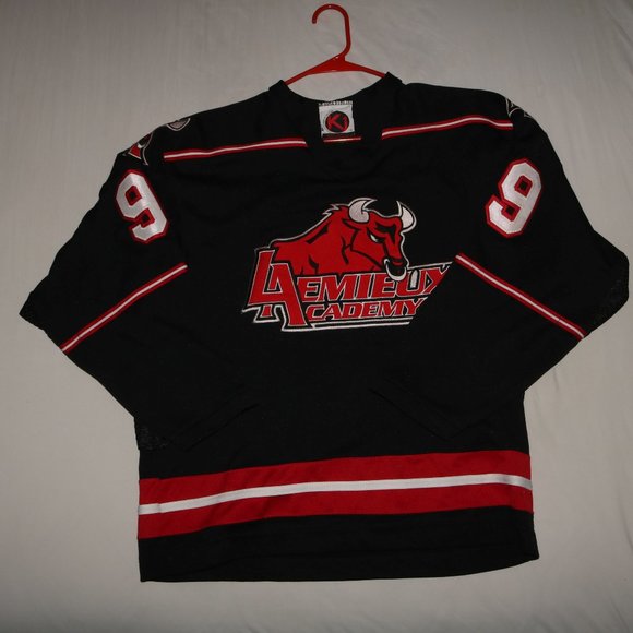 bulls hockey jersey